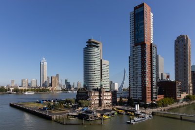 Dit nieuwe gebouw in Rotterdam wordt letterlijk een rots